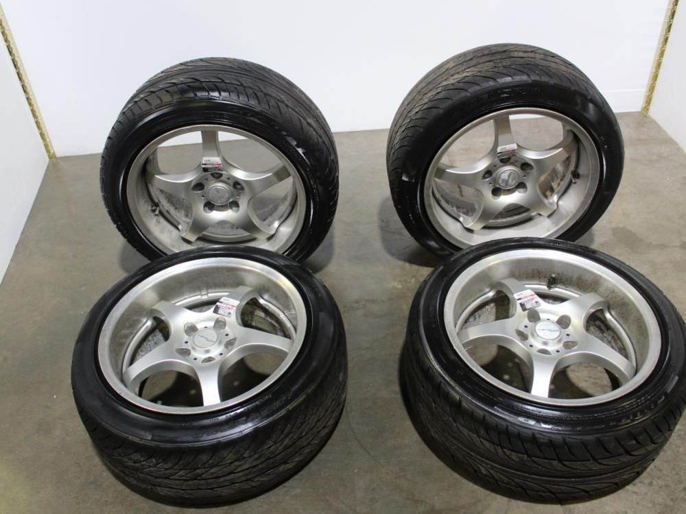 JDM CIRCLAR WHEELS TIRE, OEM, SIZE WHEEL 17 TIRE SIZE 235x45x17 INCH  