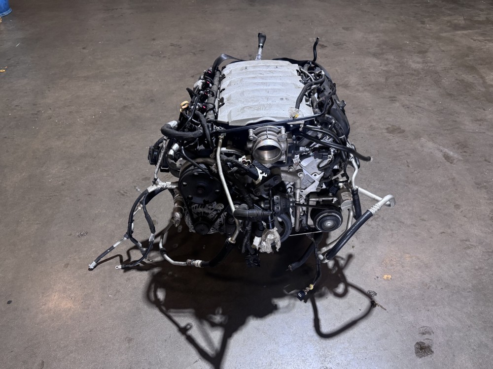 Chevrolet Corvette Engine only Motor Assembly 6.2L V8 OEM 